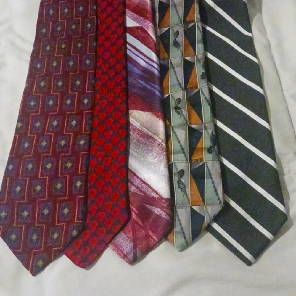 Bundle of neckties 🧣 bargain